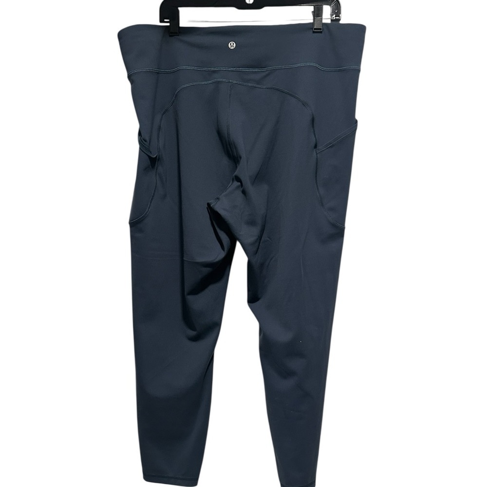 🔥 Lululemon Women's Cropped Leggings size 20